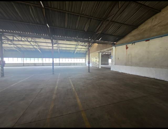 3,300M² WAREHOUSE TO LET IN ALRODE